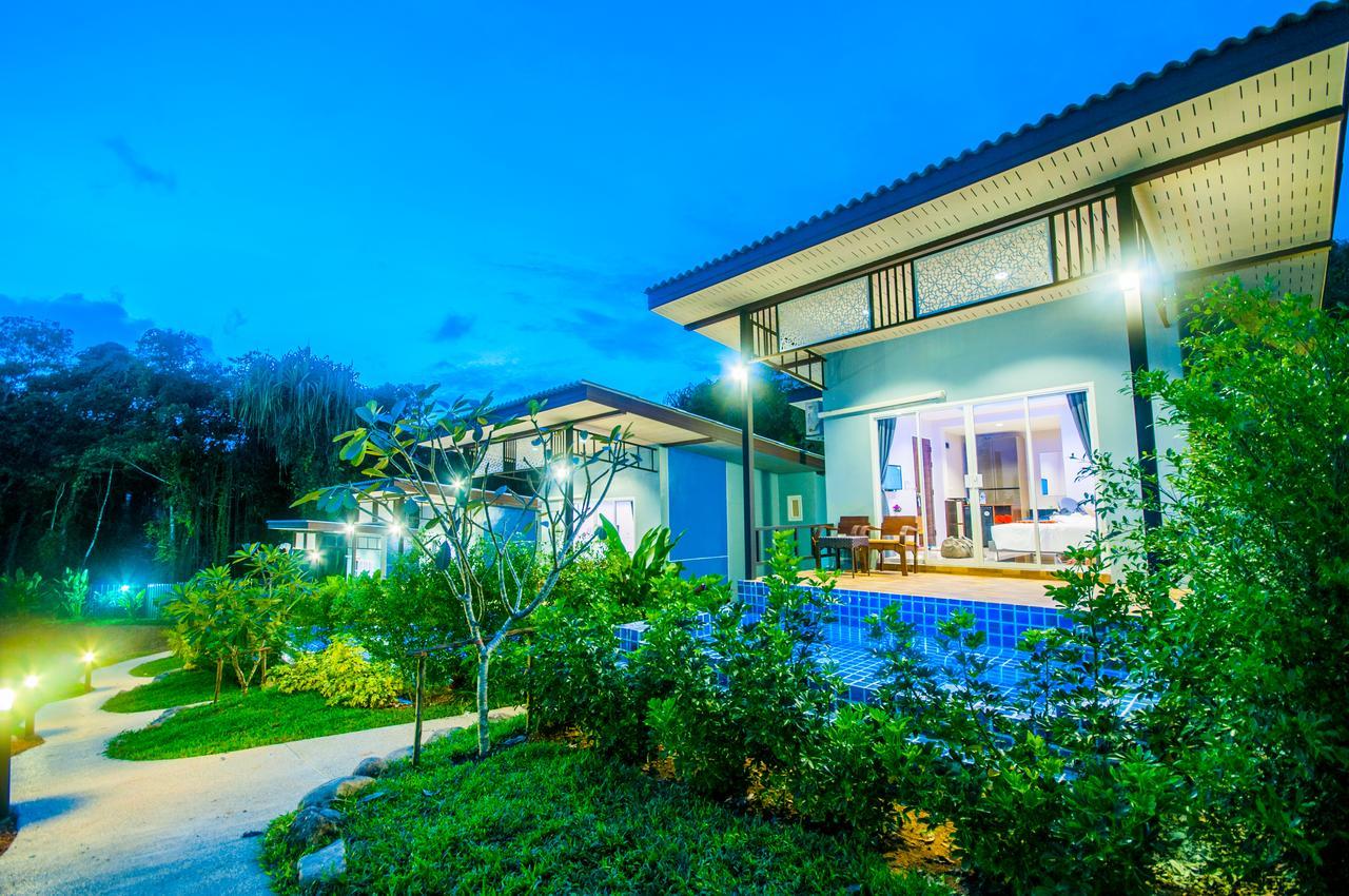 Chomphu Resort Khao Lak Exterior foto