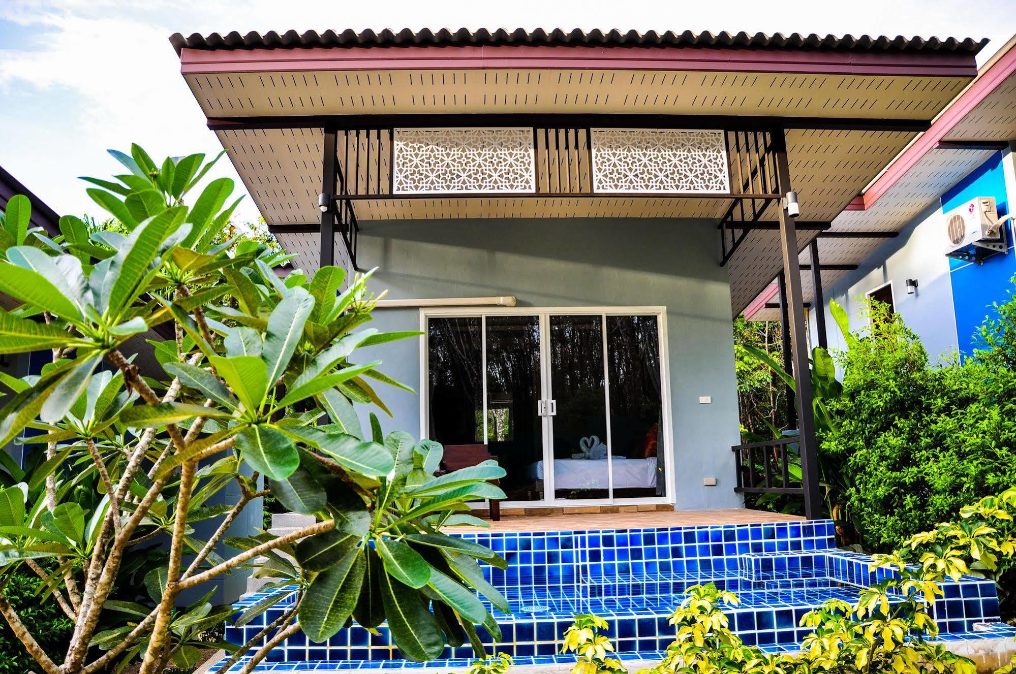 Chomphu Resort Khao Lak Exterior foto